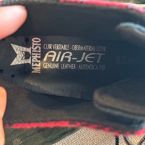 New Sorel Red and Black Plaid Waterproof Ankle Boots - Picture 5 of 8